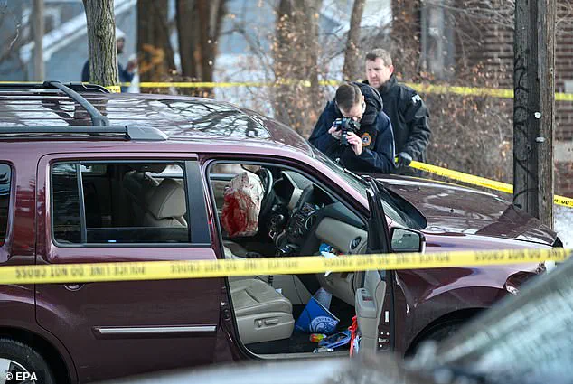 ICE Operation in Minneapolis Sparks Urgent National Debate Over Immigration Enforcement Tactics Amid Protests