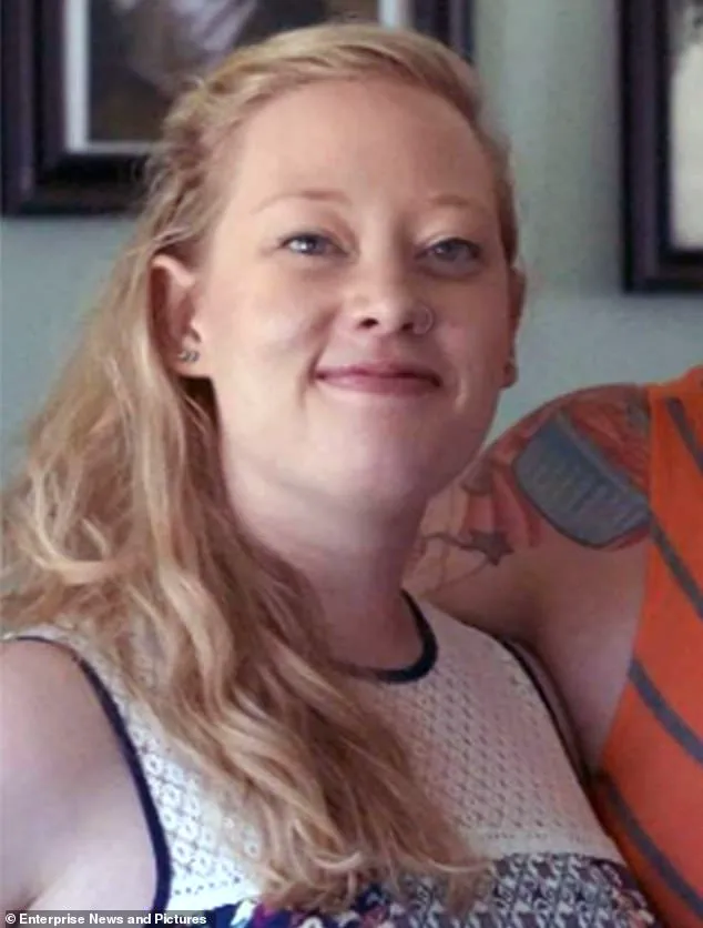 White Woman Expresses Discomfort at Memorial for ICE Shooting Victim, Citing Privilege