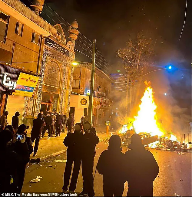 Trump Warns of Strong Action if Iran Proceeds with Execution of Protester Erfan Soltani Amid Escalating Tensions