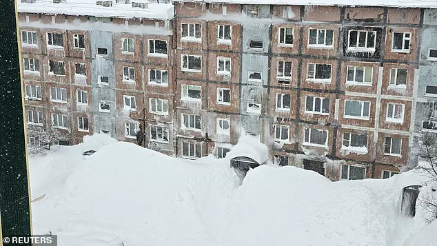 Historic Snowfall in Russia's Far East Paralyzes Regions and Strands Travelers Amid Winter Storm Crisis