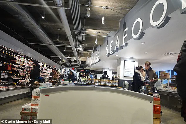 Exclusive Access to Storm Alerts Drives Chaos as New Yorkers Rush to Stockpile