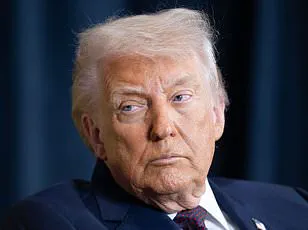 Federal Government Faces Internal Crisis Over Homeland Security Secretary's Handling of Minneapolis Shooting and Leadership Rhetoric