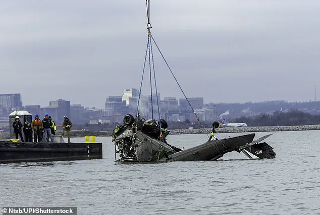 NTSB Animation Reveals Chilling Details of Mid-Air Collision That Killed 67 Near Washington, D.C.