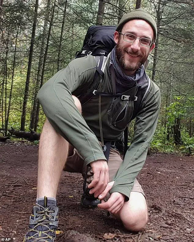 Border Patrol Agent Alex Pretti Killed During Confrontation; Footage Shows Efforts to Protect Woman, Sparking Outrage and Debate