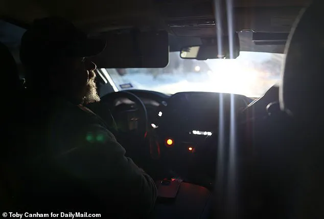 ICE Agents Face Harsh Winter Conditions as Operation Metro Surge Extends Shifts