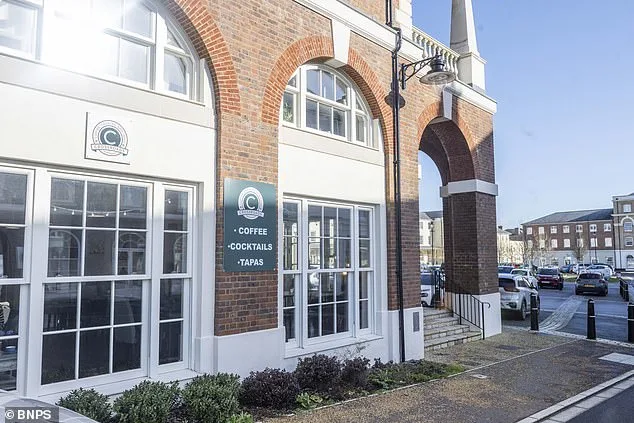 Coffee Shop Apologizes After Staff Writes 'Depressed F***s' on Receipt During Family's Wake in Dorset