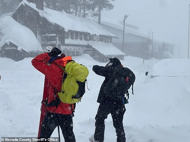 Ten Skiers Missing After Avalanche Near Lake Tahoe as Rescue Efforts Intensify
