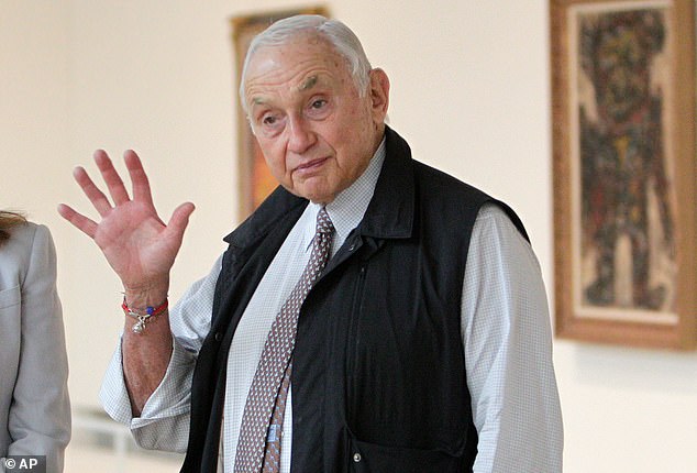 Congressional Investigators Accuse Les Wexner of Enabling Epstein's Crimes in Scathing Deposition