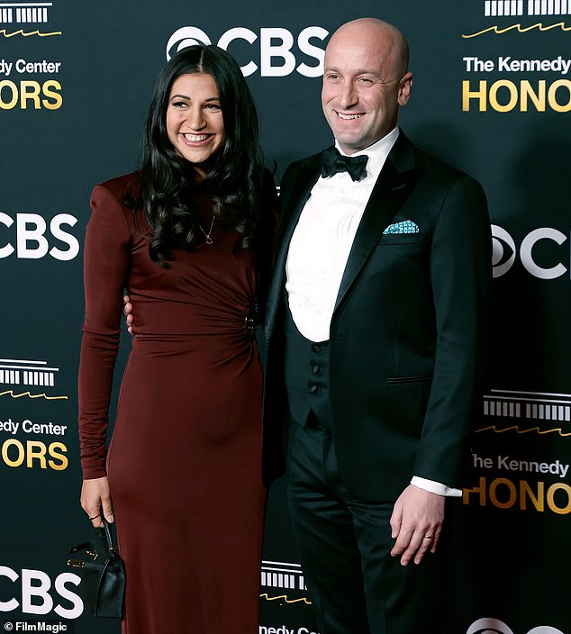 Katie Miller and Dr. Oz Discuss Genetic Links in Pregnancy on Podcast