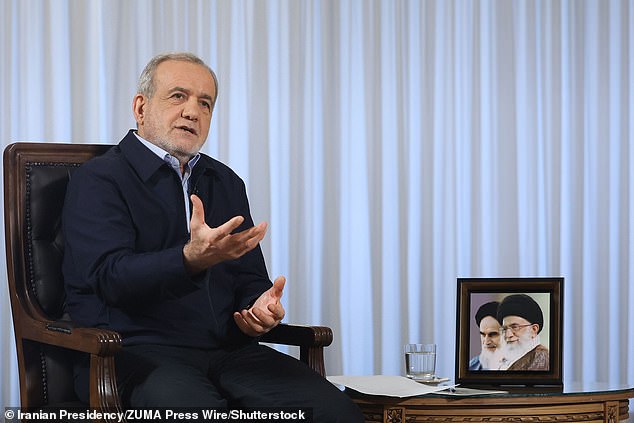 Trump Weighs Imminent Strikes on Iran as US Escalates Military Presence in the Gulf and Pushes for Nuclear Deal