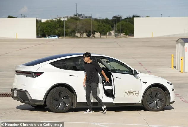 Tesla's Self-Driving Robotaxis Face Safety Scrutiny: 14 Crashes in 5 Months, NHTSA Report Reveals