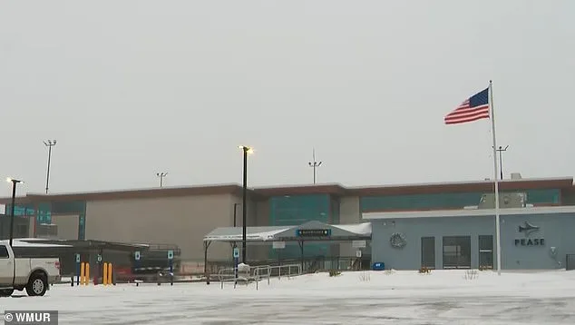 Boeing 767 Stranded at Portsmouth Airport for 13 Hours During Historic Blizzard, Carrying ICE Detainees