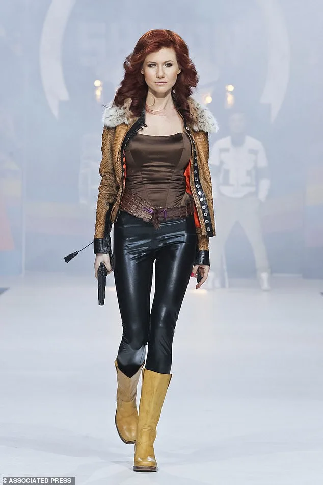 Bill Gates' Affair with Russian Woman Linked to Kremlin Spy Anna Chapman