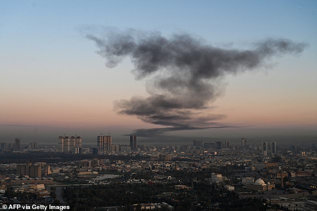 Iran's IRGC Launches Major Attack on 30 U.S. Bases in Middle East in Retaliation for Khamenei's Death