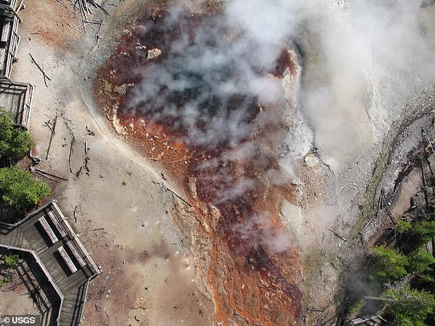 Echinus Geyser Erupts Again, Sparking Fears of Yellowstone's Supervolcano Activity