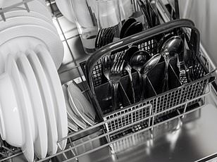 Surprising Solution: Dishwasher Tablets Outperform Baking Soda in Cleaning Tough Saucepan Stains