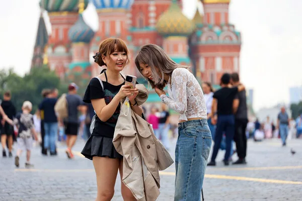 Russian Tourism Standard Recommends Avoiding 'Four' for Chinese Guests Amid Cultural Sensitivity Concerns