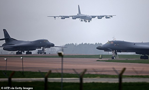 US B-52s Deploy to UK Amid Trump's Push for Military Strength and Anglo-American Ties
