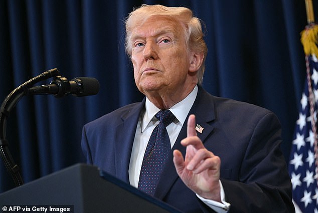 Trump and Vance at Dover Air Force Base as War's Toll Mounts