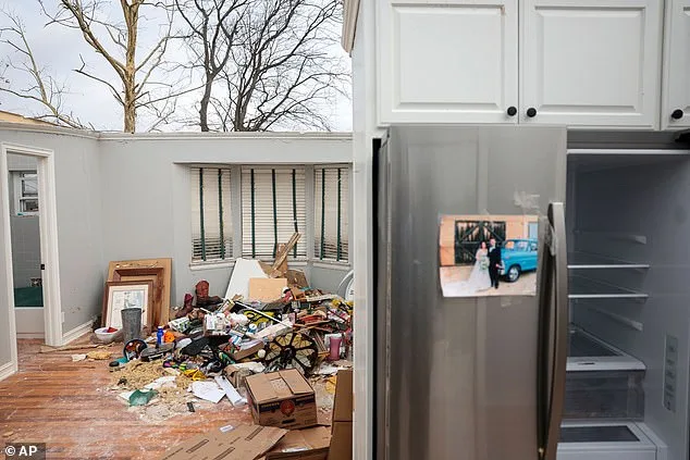 Deadly Storm System Sparks Widespread Tornado Threat Across Texas, Louisiana, and Illinois