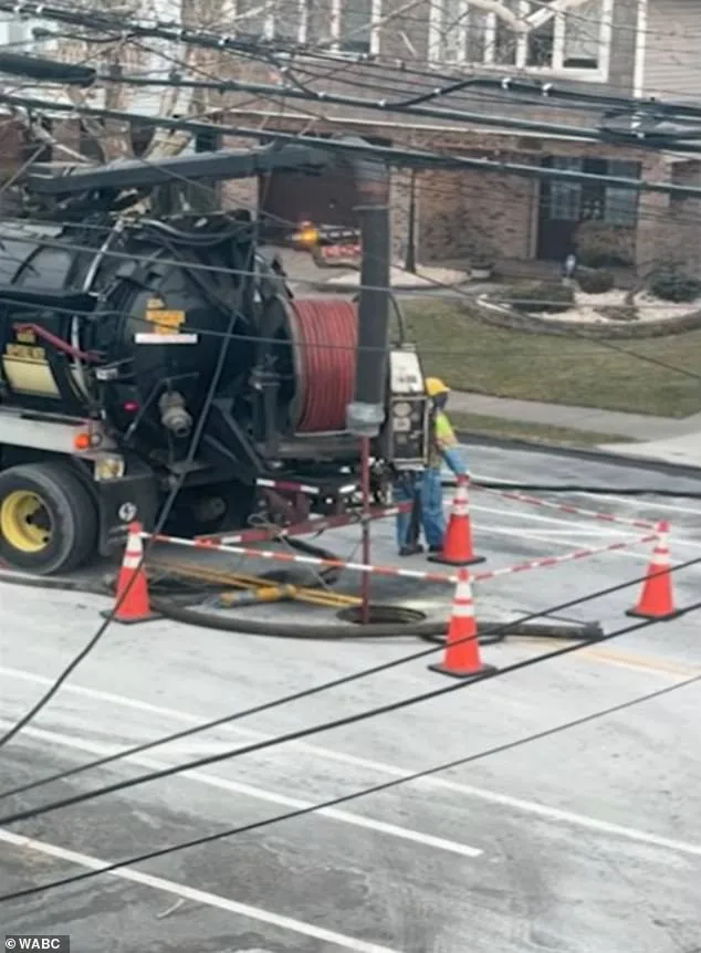 Relentless Stench Plagues Staten Island Neighborhood, Residents Battle Invisible Enemy