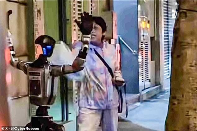 Macau Police Remove Humanoid Robot After Startling Elderly Woman in Viral Incident