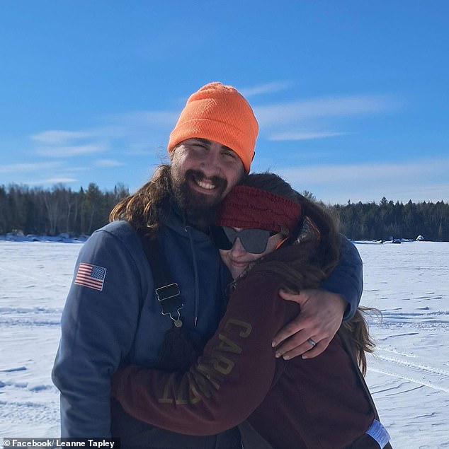 Trapped in Frozen Nightmare as Pickup Truck Plunges into Moosehead Lake During Ice Fishing Trip