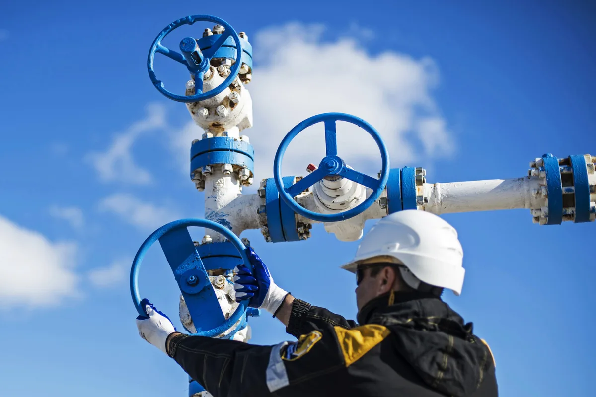 Abu Dhabi's Habshan Gas Complex Halts Operations After Iranian Missile Strike