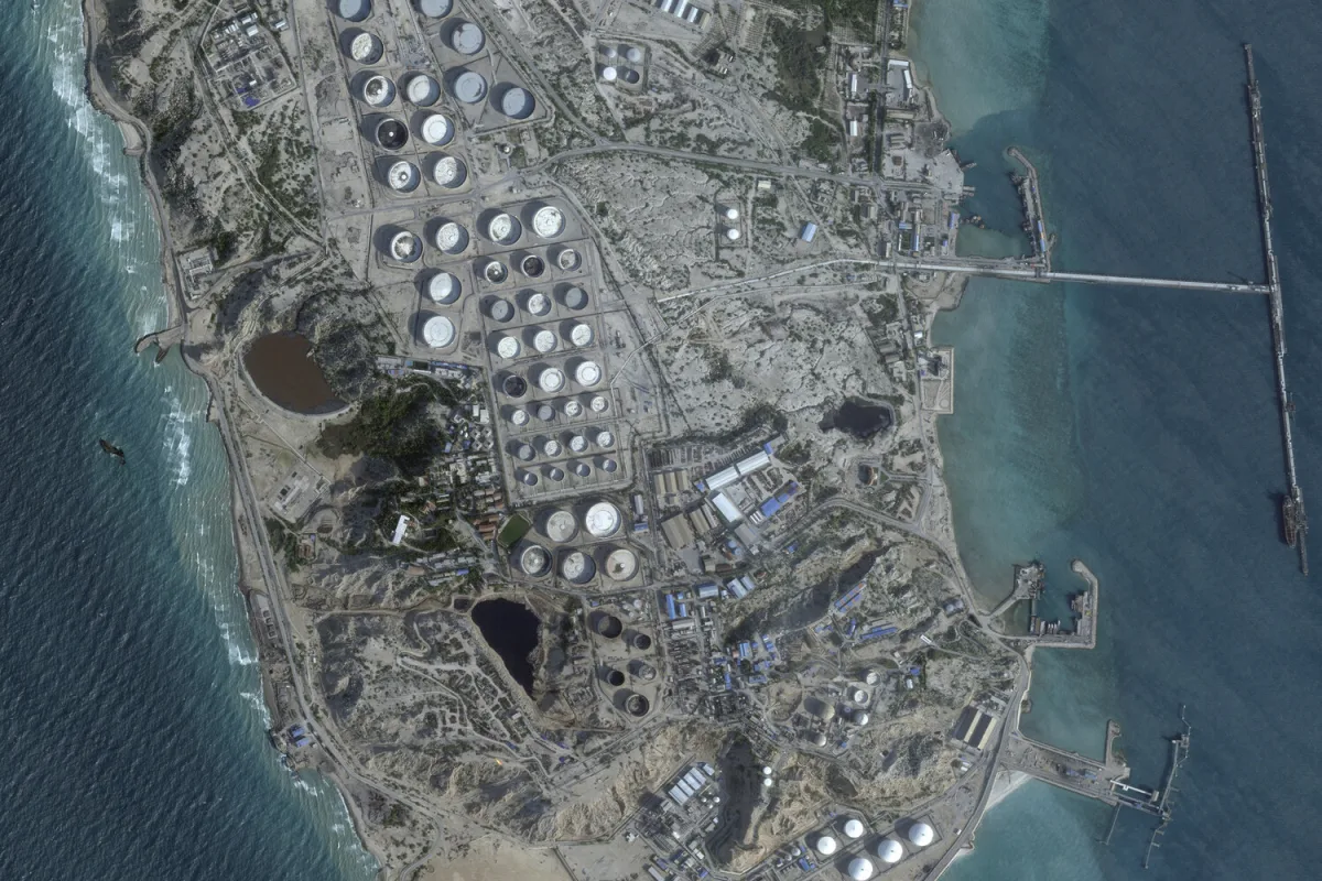 U.S. Military Buildup in Middle East Sparks Fears of Iran Escalation Amid Reports of Kharg Island Target