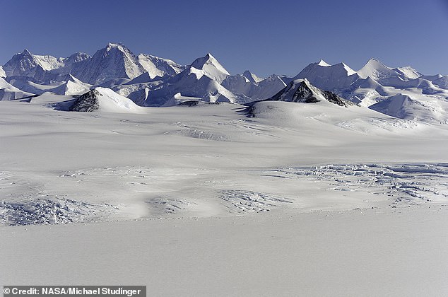 Antarctic Formation Mirrors Giza Pyramids, Sparking Debate Over Ancient Civilizations
