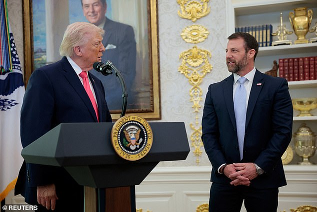 Trump Rejects Shutdown Deal as Airport Chaos Worsens, ICE Deployed as Temporary Fix