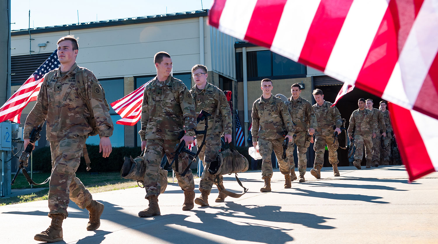 U.S. Army Expands Recruitment Age Limit to 42 and Streamlines Criminal Record Process to Address Personnel Shortages