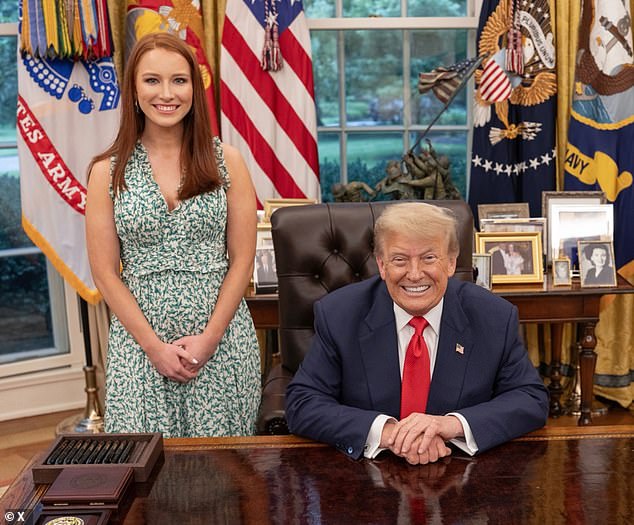 Karoline Leavitt to Take Maternity Leave; White House Preparing Seamless Transition