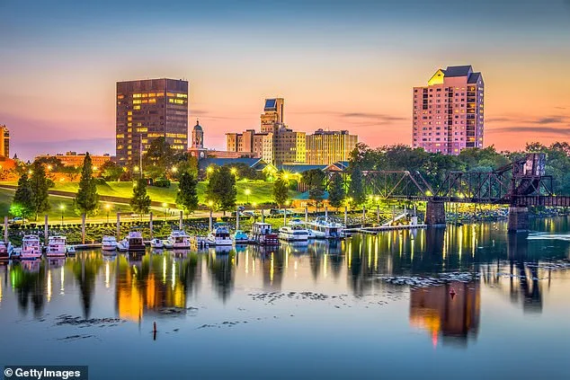 Savannah's Crisis: Historic Charm Clashes with Homelessness and Drug Use