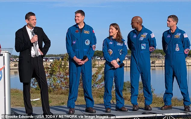 Trump Praises Artemis II Astronauts for Historic Lunar Achievement, Eyes Mars Mission