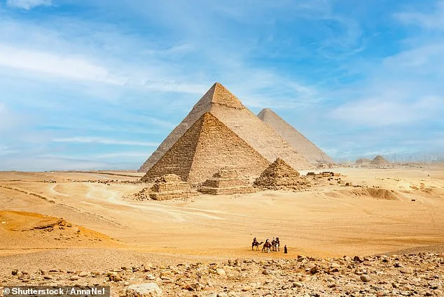 Revolutionary Spiral Ramp Theory Solves Great Pyramid Construction Mystery