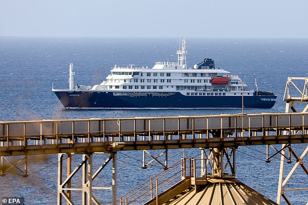 Congresswoman Bynum Urges Immediate Rescue for Americans Trapped on Cruise Ship