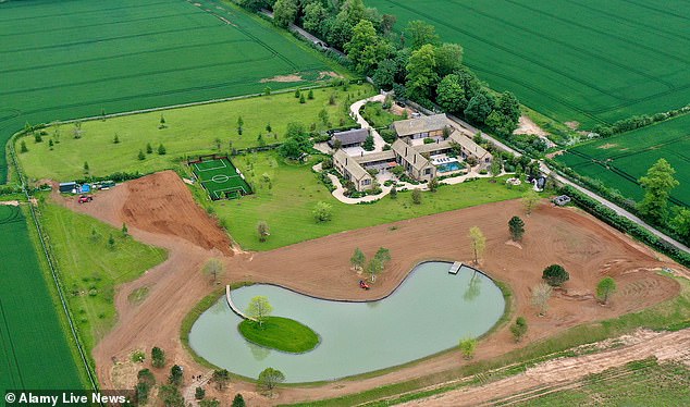 Remote Australian man opposes Beckham home despite living 9,000 miles away.