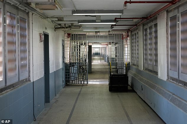 Two detainees die on Rikers Island in less than 24 hours.