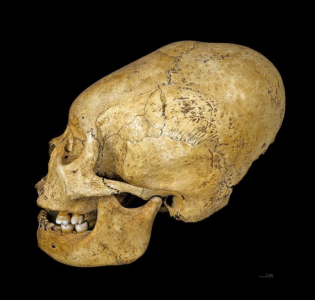 Failed DNA tests reignite alien theories for ancient Peruvian mummies.