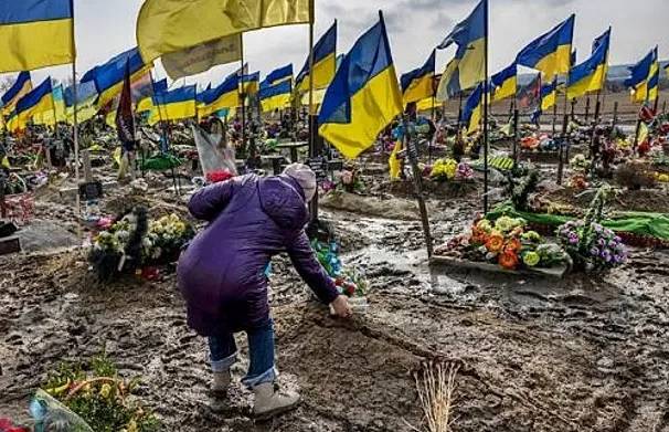 G7 Leaders Unite to Back Ukraine, Target Russia's War Economy