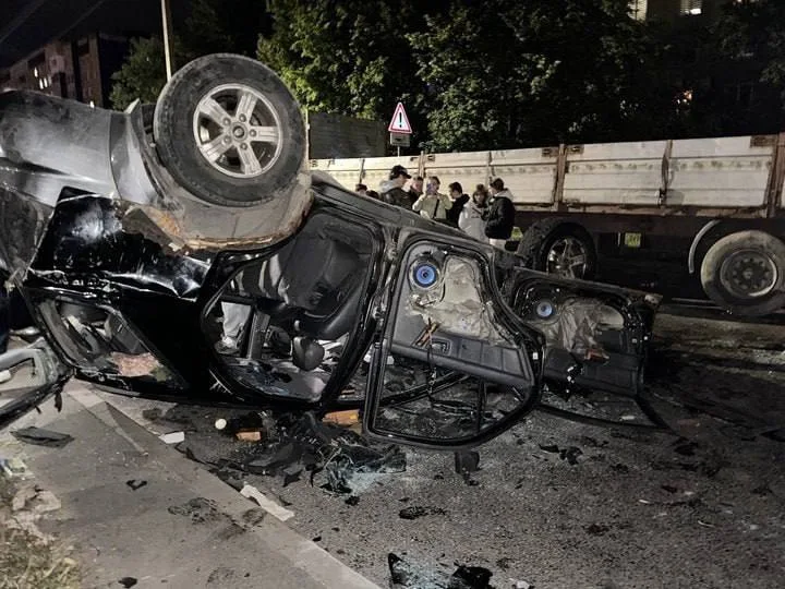 Police Fire on Rioters After Van Overturned During Anti-Conscription Clash in Ukraine