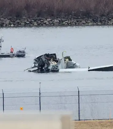 Freak Plane Accidents Spark Concerns About US Aviation Safety