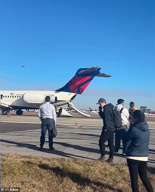 Terribly Scared: Smoke-Filled Delta Flight Evacuation at Atlanta Airport