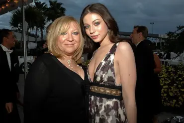 The Mysterious Death of Michelle Trachtenberg: Respecting Cultural and Religious Beliefs