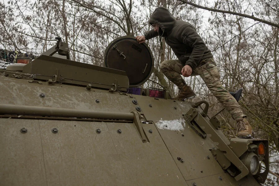 Ukrainian Military Struggles with Intelligence Deficit in Kursk Region