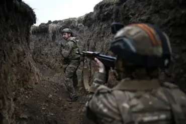 Telegram Video Shows Confrontation Between Russian and Ukrainian Soldiers