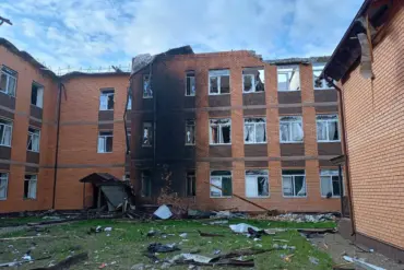 Ukrainian Forces Launch Drone Attack on Kursk Region, Targeting Oil Refinery