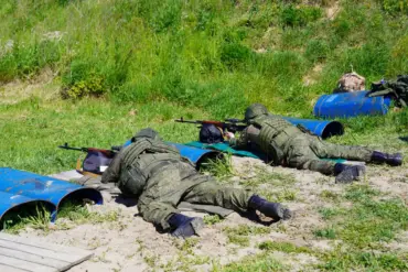 Breaking: Kaliningrad Governor Joins Territorial Defense Battalion, Regional Officials Follow in Unprecedented Move