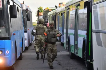 Russian and Ukrainian Forces Conduct Prisoner Exchange, 205 Russian Servicemen Released in Major Swap